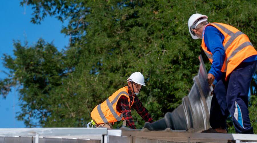 Professional Flat Roofing Installation in Mendota, CA